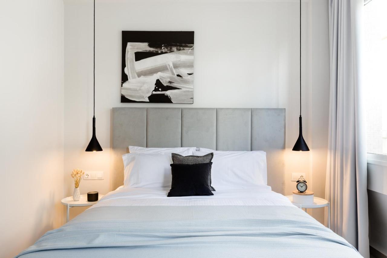 Luxury Apartments In Plaka By Upstreet เอเธนส์ ภายนอก รูปภาพ