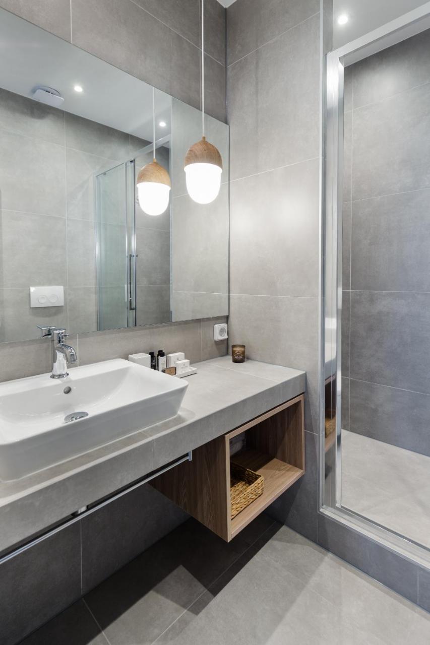 Luxury Apartments In Plaka By Upstreet เอเธนส์ ภายนอก รูปภาพ